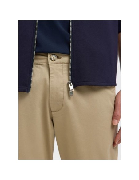 SELECTED 16087663_BE PA (M)